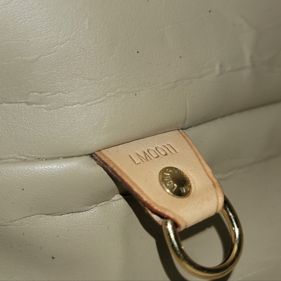 Louis Vuitton LV Hand Bag Houston Red Vernis - Picture 7 of 9